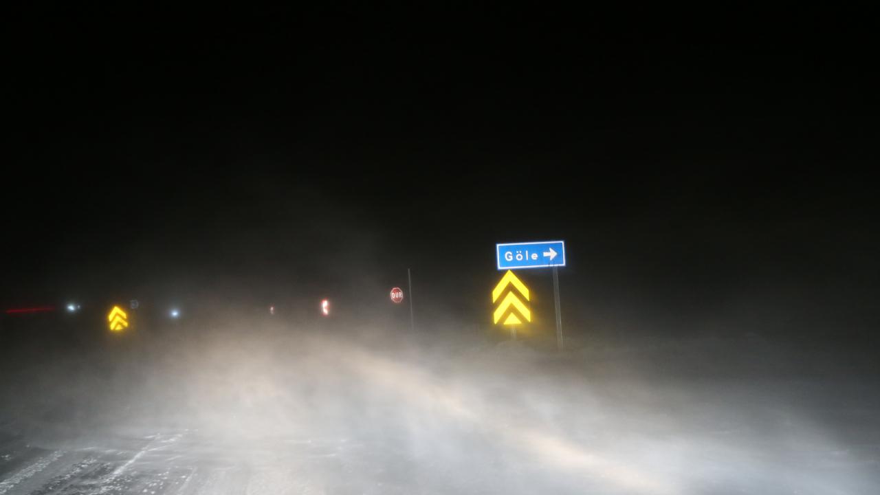 Kars-Göle kara yolu ulaşıma açıldı