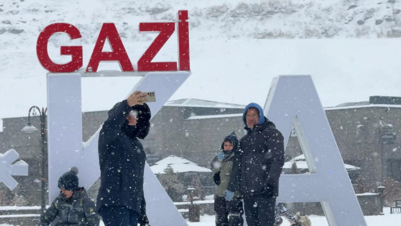 Kars turizmde yükselişini sürdürüyor