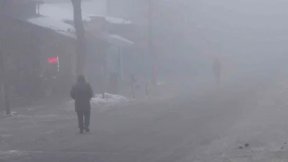 Kars’ta göz gözü görmüyor: Kent siste kayboldu