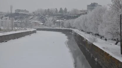 Kars’ta doğa beyaza büründü