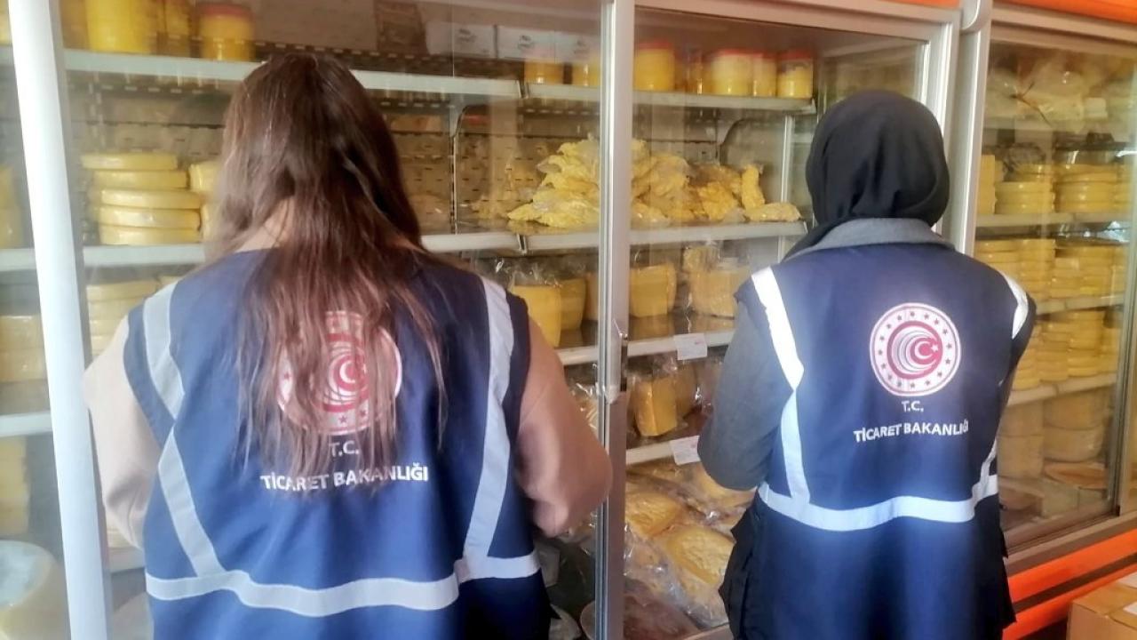 Kars’ta süt ürünleri ve bal satışı yapan işletmelere denetim
