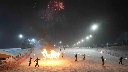 Palandöken Kayak Merkezi’nde yılbaşı coşkusu