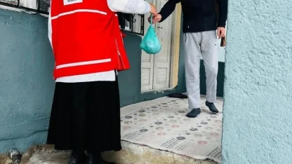 Patnos’ta Türk Kızılay tarafından kurban bağışı çalışması yapıldı