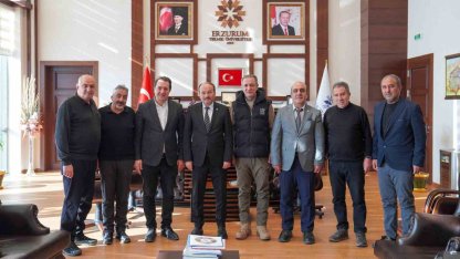 DAGC ve DGF yönetimi, Rektör Çakmak'ı ziyaret etti