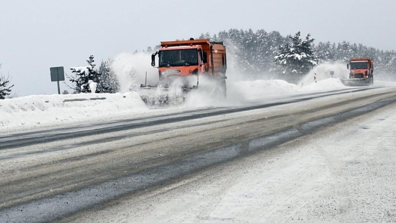Sarıkamış'ta kar yağışı etkisini sürdürüyor