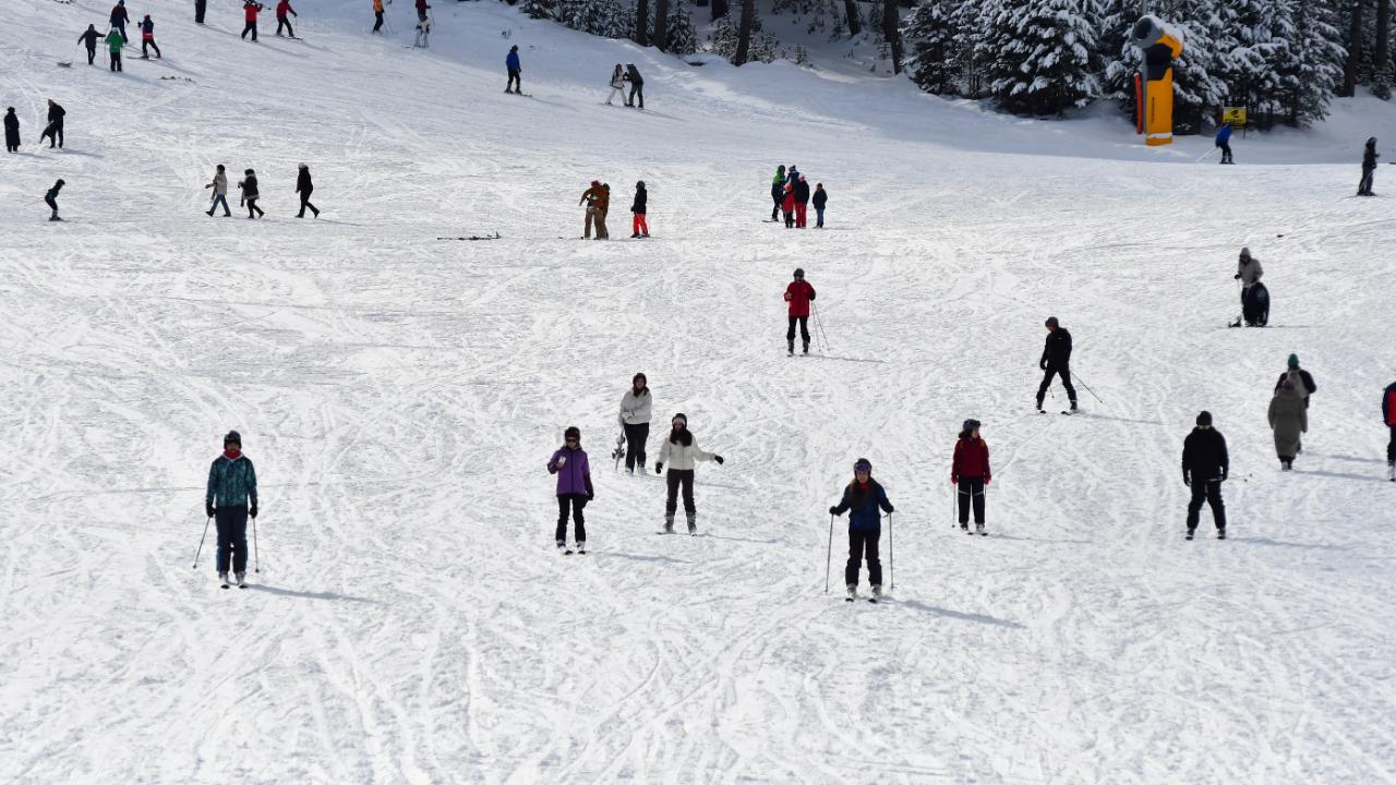 Sarıkamış’ta kristal kar bereketi