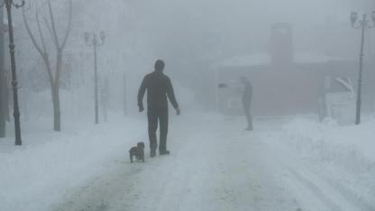 Sisle kaplanan tarihi yapılarda kartpostallık görüntüler