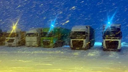 Türkgözü-Posof-Damal kara yolu zincirsiz ağır tonajlı araç trafiğine kapatıldı