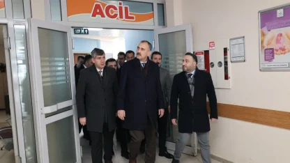 Vali Bozkurt’tan Diyadin Devlet Hastanesine Ziyaret