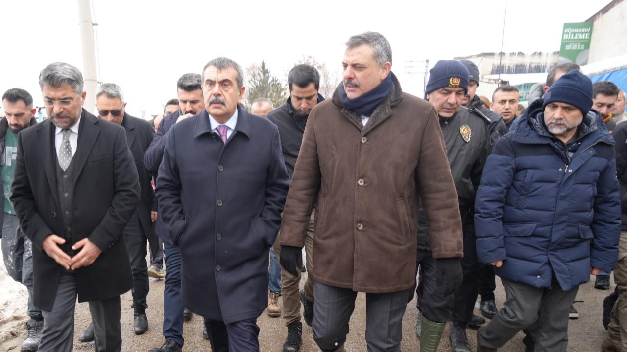 Yangında ölü sayısı 2’ye yükseldi