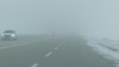 Yoğun sis, sürücülere zor anlar yaşattı