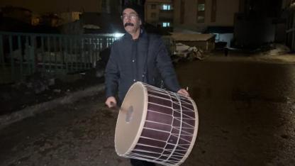 40 yıllık davulcu Ramazan mesaisinde