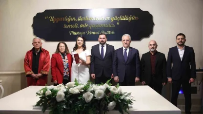 Aybay ve Yıldırım ailelerinin mutlu günü