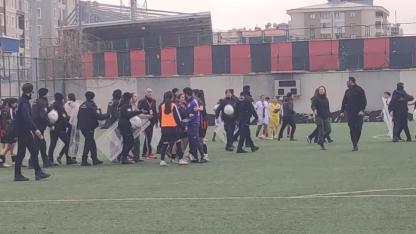 Bitiş düdüğüyle ortalık karıştı