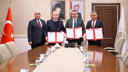 Erzurum’da kapalı spor salonu için imzalar atıldı