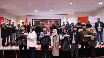 Evlenirken devletten destek gören gençler bir araya geldi