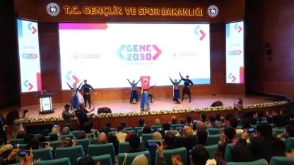 Gençler Ankara’da devlet tecrübesi yaşadı