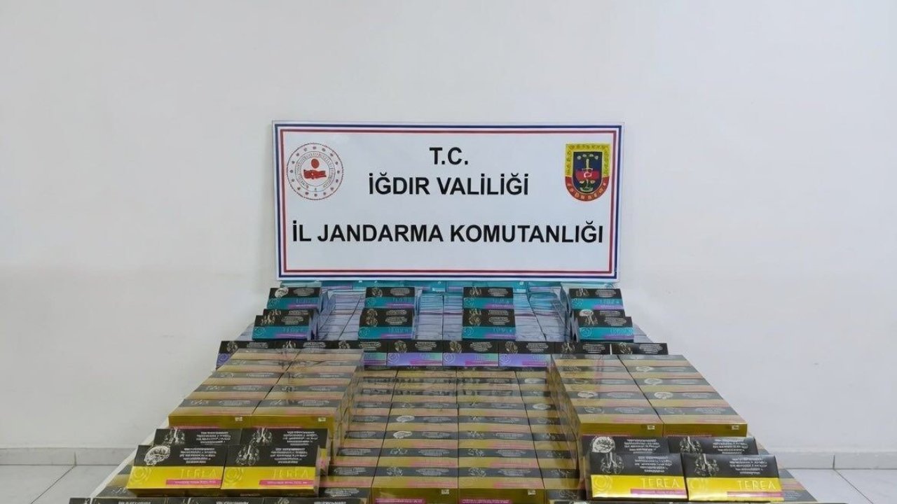 Iğdır İl Jandarma Komutanlığı’ndan kaçak elektronik sigara operasyonu