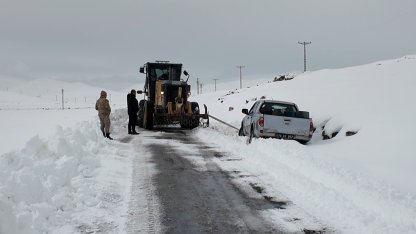 Iğdır’da kapalı 5 köy yolunda çalışmalar devam ediyor