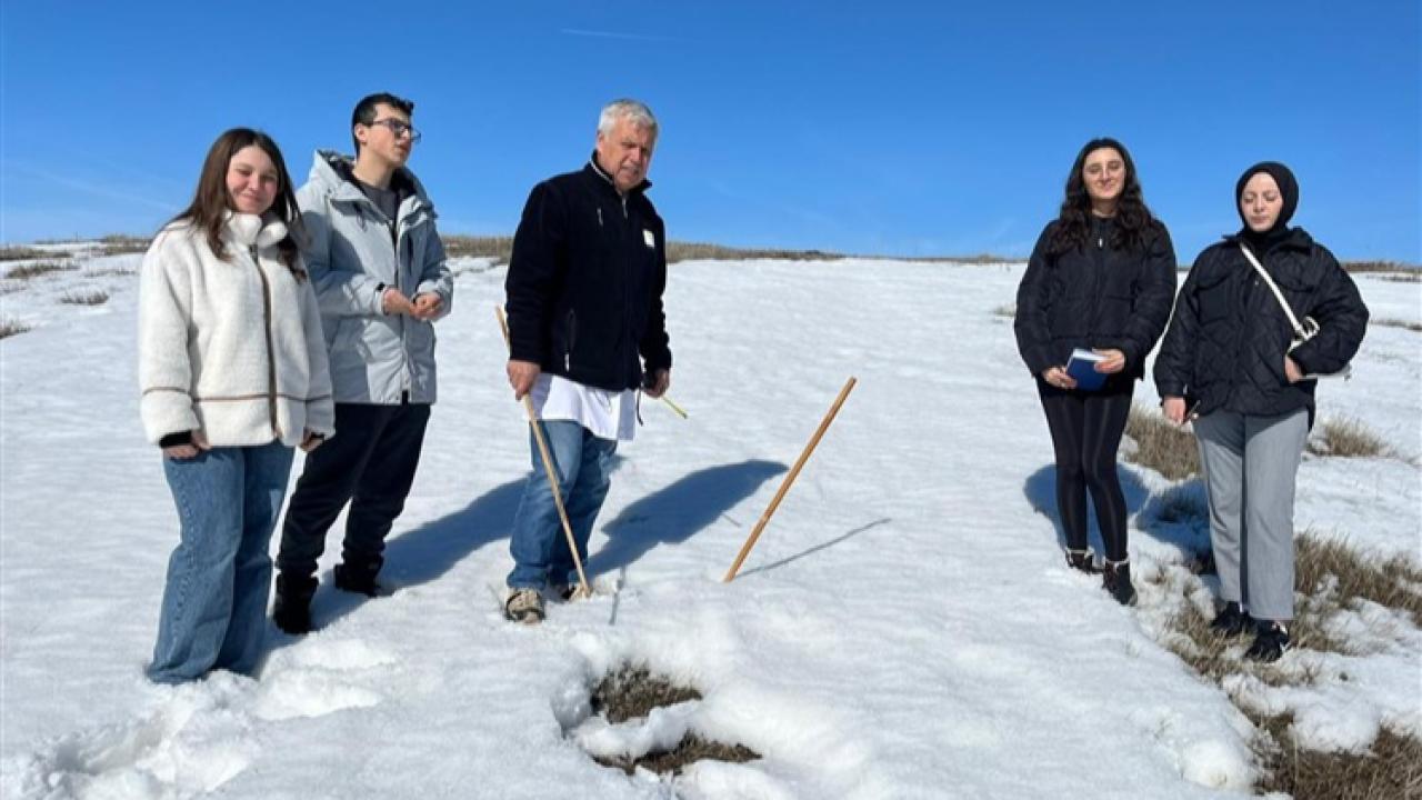 Kafkas Üniversitesi’nde kar erime hızının tespiti çalışması başlatıldı