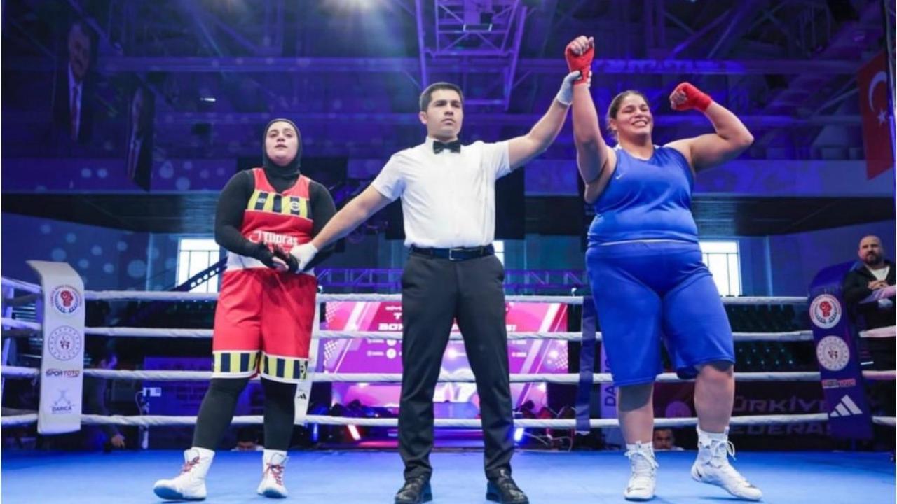 Karslı hakemden Türkiye şampiyonasında gururlandıran başarı