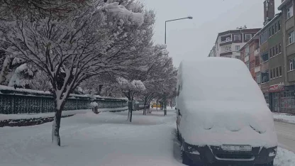 Kars’ta 212 köy yolu ulaşıma kapandı