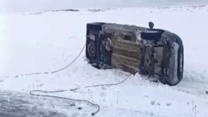 Kars’ta kar, kazaları beraberinde getirdi