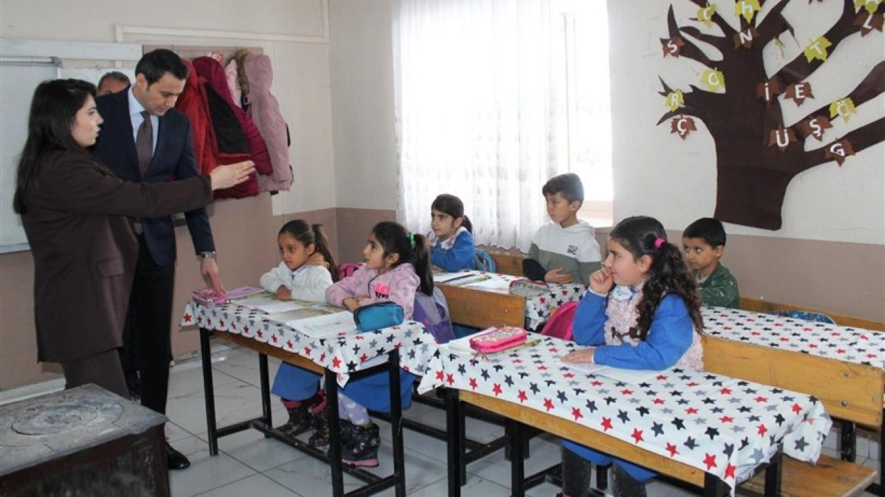 Kaymakam Semiz, öğrencilerle buluştu