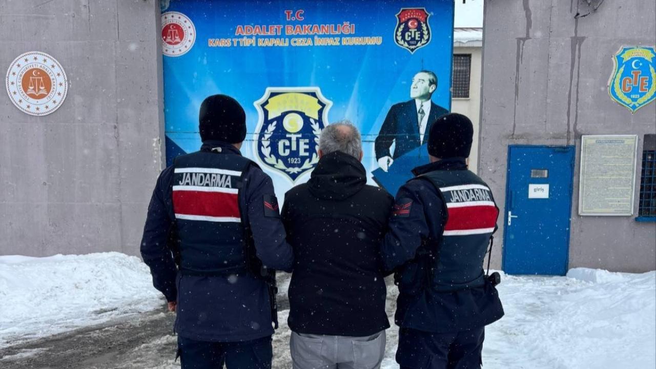 Kesinleşmiş hapis cezası bulunan 2 şahıs yakalandı