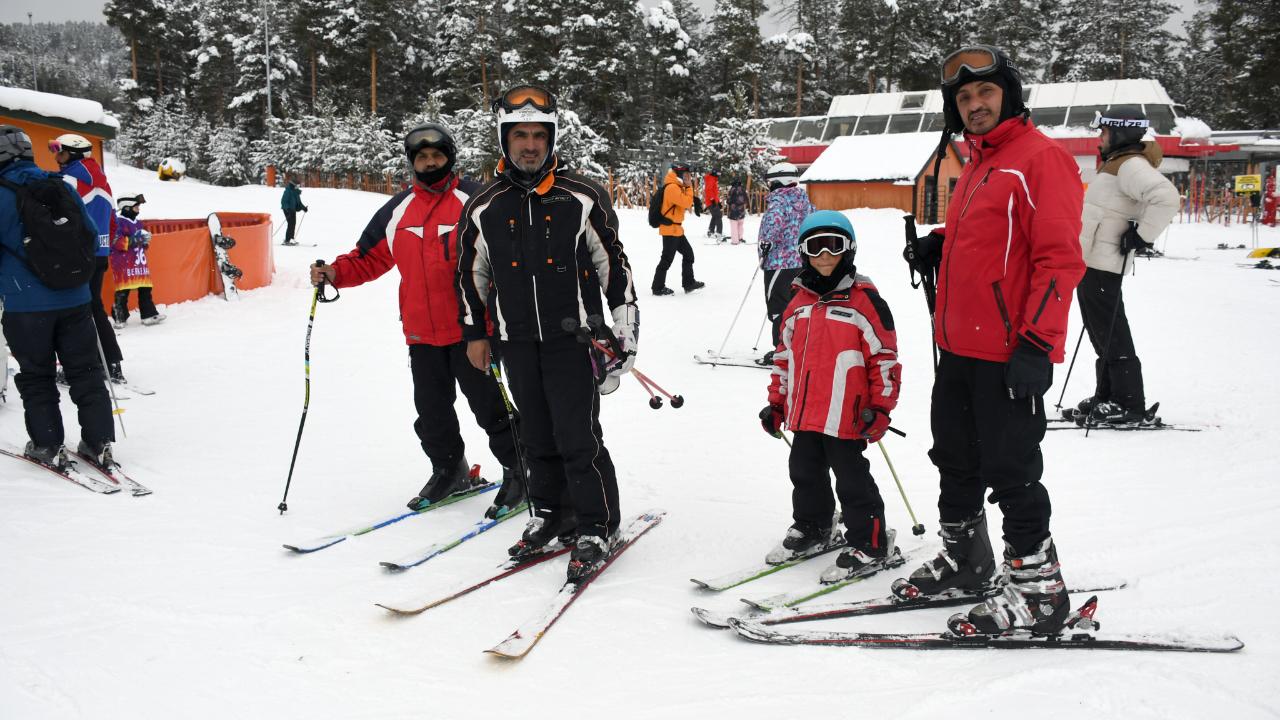 Kristal kar üzerinde hafta sonu mesaisi