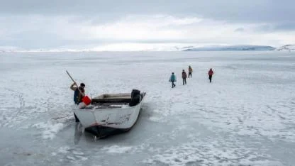 Nazik Gölü’nde belgesel çalışma