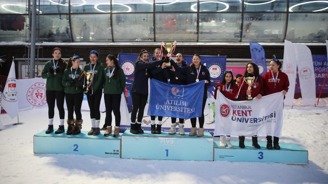 Palandöken’de kar voleybolu şampiyonları belli oldu