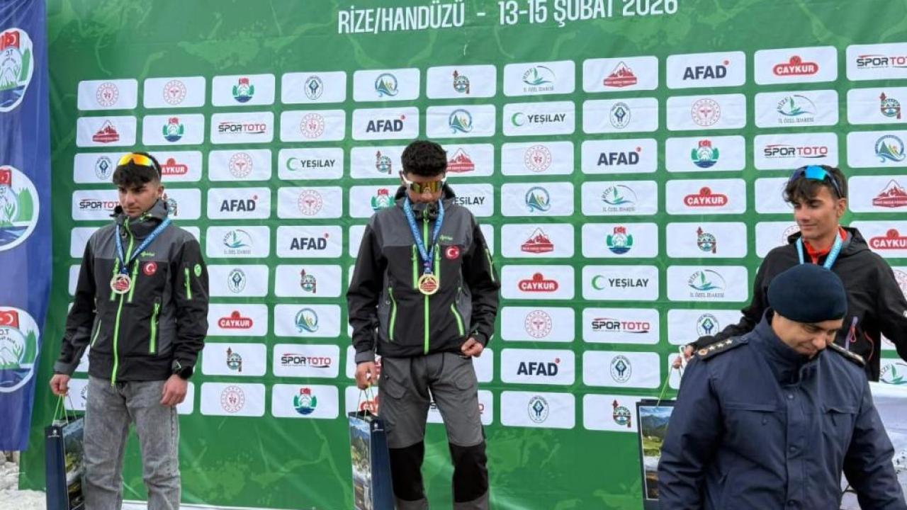 Rize’de çifte şampiyonluk: Oltulu Erhan Şahin Azerbaycan yolcusu