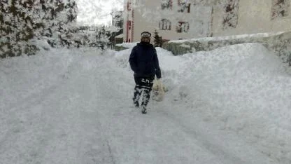 Sarıkamış'ta dondurucu soğuklar etkili oluyor