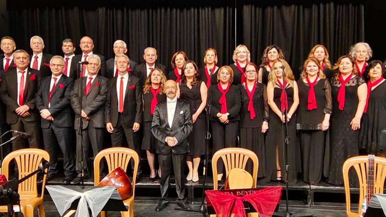 Serhat türküleri kurtuluş coşkusuna eşlik etti