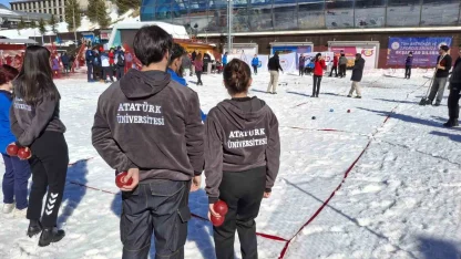 Ünilig kış oyunlarında Atatürk Üniversitesi rüzgârı