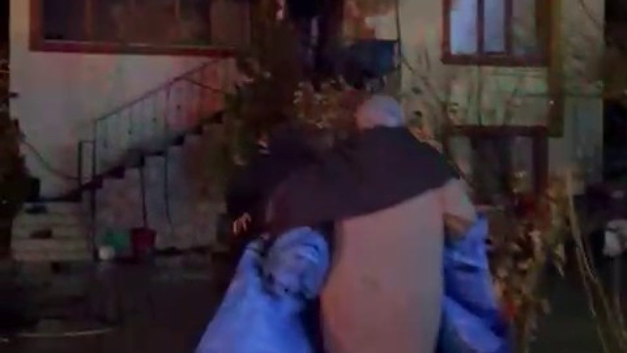 Uzundere’de ev yangını