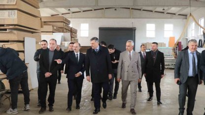 Vali Çiftçi’den Oltu çıkarması