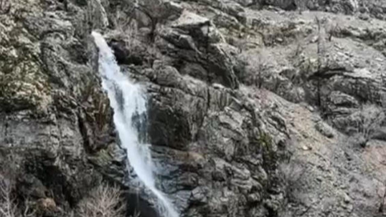 Yağışlar şelaleyi coşturdu