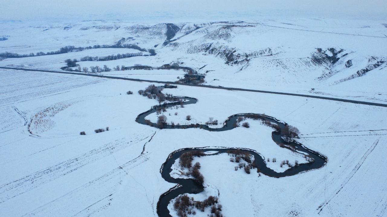 Yazın can suyu, kışın görsel şölen