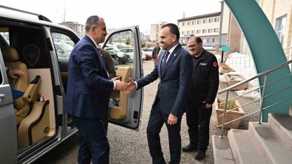 Ağrı Valisi Bozkurt’tan Erzurum’da yoğun temas trafiği
