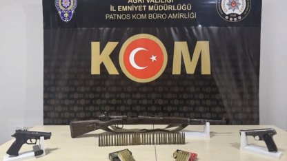 Ağrı’da kaçak sigara ve akaryakıt ele geçirildi