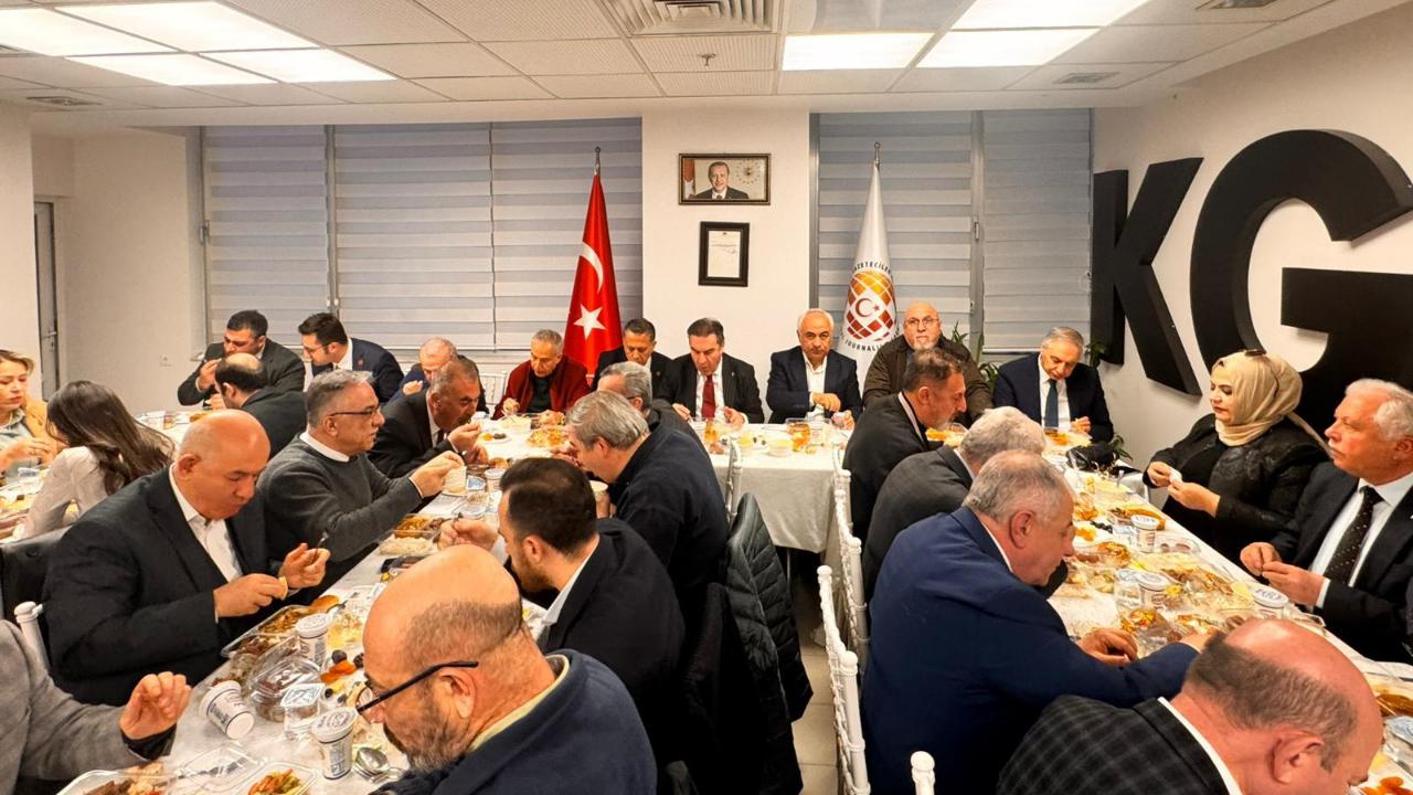 Ankara’da KGK iftarında savaş konuşuldu