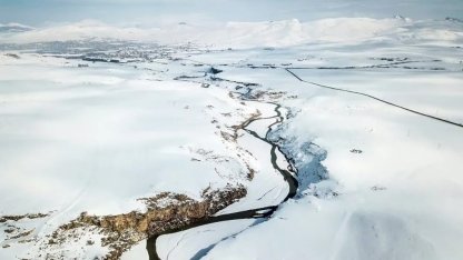 Bahar kapıdayken Diyadin’de kış geri döndü