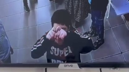 Özel öğrencinin kalp işareti sosyal medyanın ilgi odağı oldu