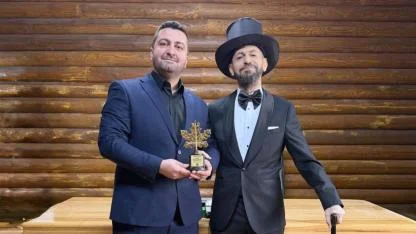 Dünyaca Ünlü Yazar Akif Manaf’a “Doğayla Barış Ödülü”