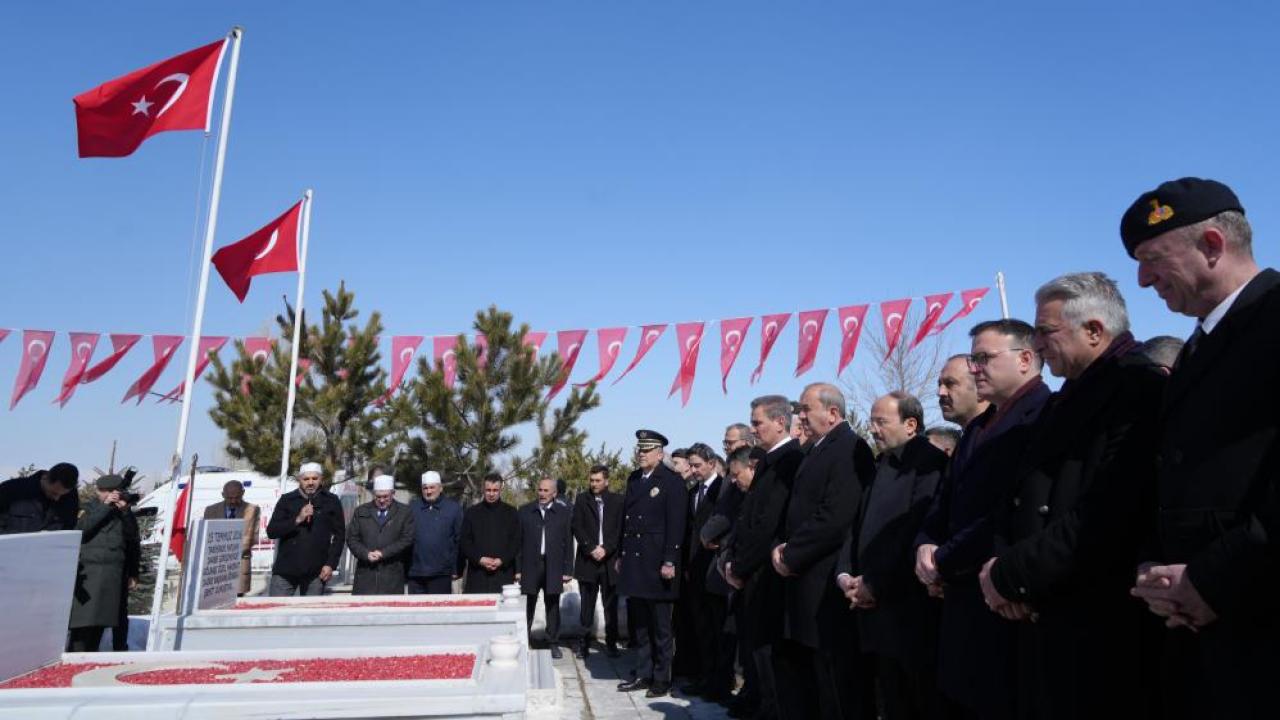 Erzurum Karskapı Şehitliğinde 111 yıllık hüzün ve coşku bir arada