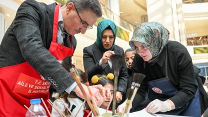Erzurum’da kadın temalı farkındalık sergisi
