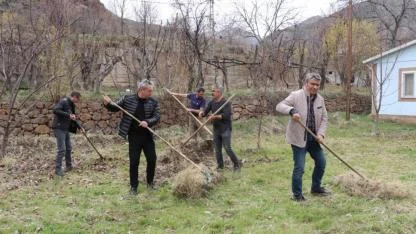 Köylerde bahçe bakım çalışmaları başladı