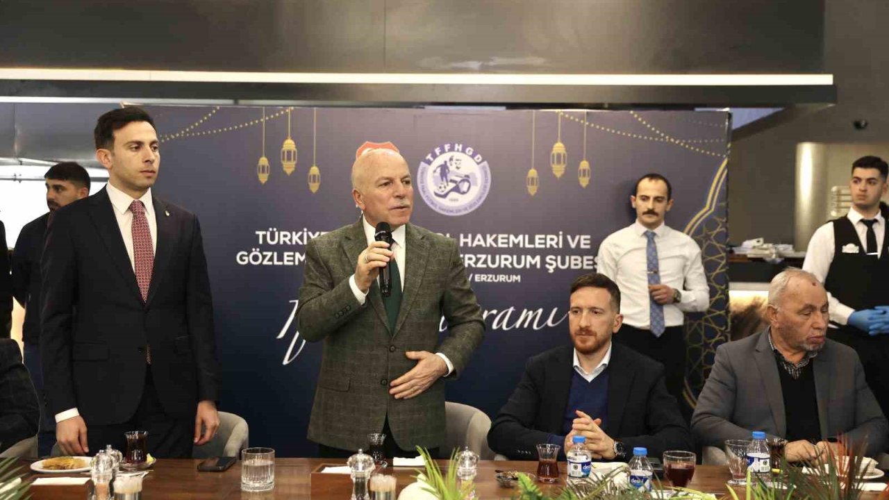 Hakemler iftar yemeğinde buluştu